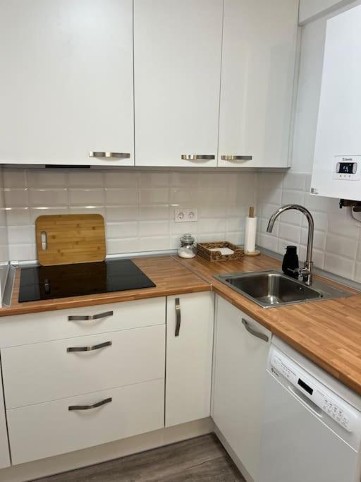 Piso Recien Reformado En El Centro De Santander, Zona Estaciones Daire Dış mekan fotoğraf